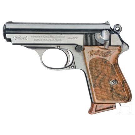 Un Walther (Zella-Mehlis) modèle PPK  
Calibre 7,6