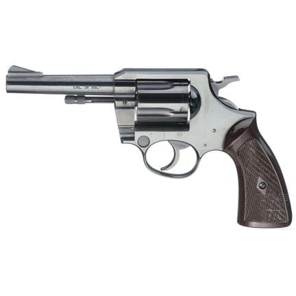 A Korth 20xxx系列，4英寸  
口径 .38 Special，编号 20371，光面枪管