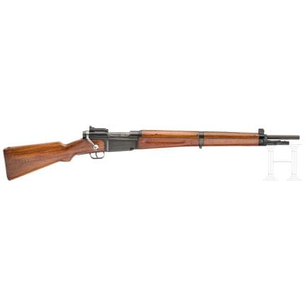 A MAS M1936型  
口径7.5x54MAS，编号H7397，编号一致，闭锁部件无编号。枪管