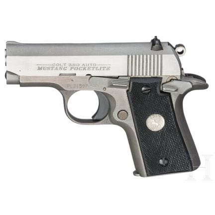 Un Colt modèle Mustang Pocketlite  
Calibre 9 mm B