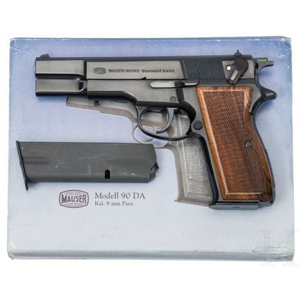 Un Mauser Mod. 90 DA (FEG)  
Calibre 9 mm Luger, n