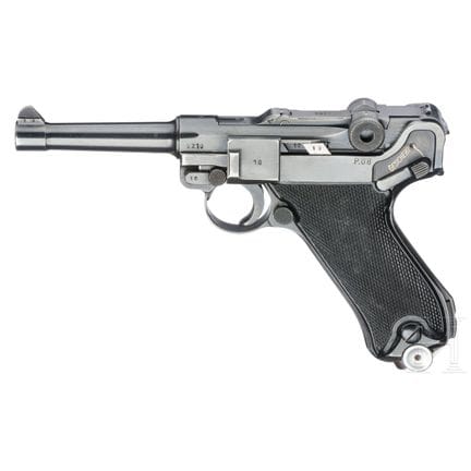 Una Mauser Luger, codice "byf", (19)42  
Calibro 9