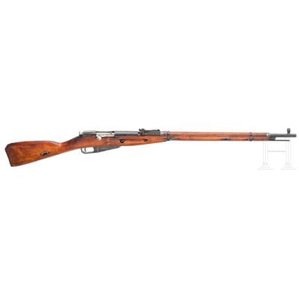 En Izhevsk, modelo M 1891/30 Mosin-Nagant, 1943  

