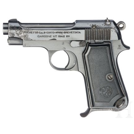 Una Beretta Mod. 34  
Calibre 9 mm Browning K, n.º
