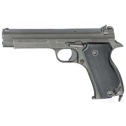 A SACM Mod. 1935 A  
Cal. 7.65 mm Long, No. D 5866