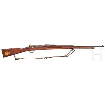 Un Mauser Mod. M/96, 1900  
Calibre 6,5x55SE, n.º 