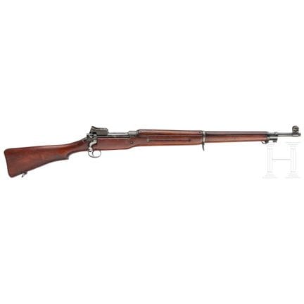 一支1917型美国埃迪斯通步枪  
口径 .30-06Spring，编号 1100053，击发机构编