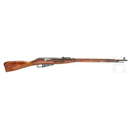 Modelo M 1907/30 Mosin-Nagant de Izhevsk, 1943  
C
