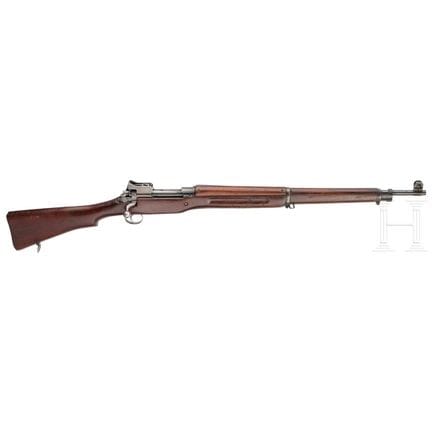 雷明顿1917型  
口径 .30-06Spring，编号473299，枪机无编号。哑光枪管，膛线为