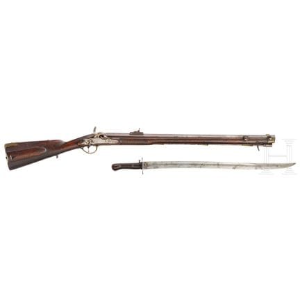 Un fusil de caza M 1807/41/51, con bayoneta  
Núme