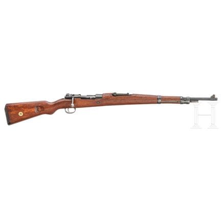 A Preduzece 44 Mod. 48  
Calibre 8x57JS, n.º V8145