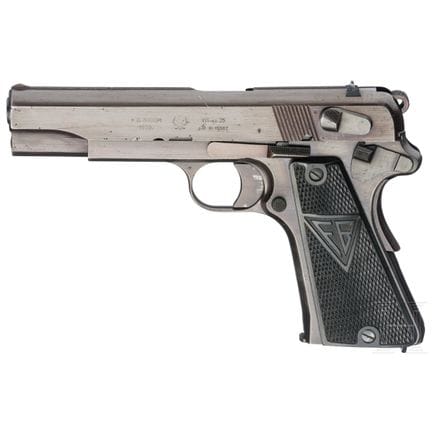 F.B. VIS Mod. 35, Radom, 1939, con funda polaca  
