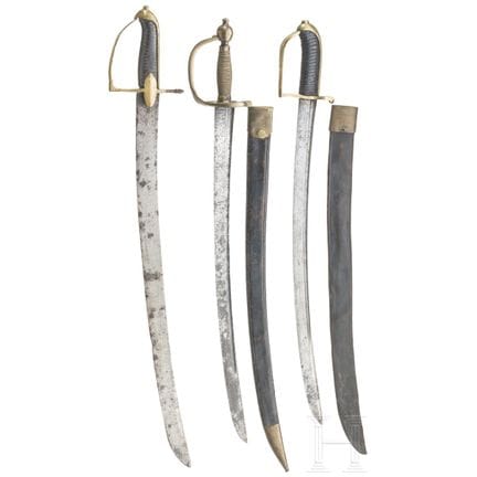 Three sabers for armymen, circa 1800  
Jeweils mit