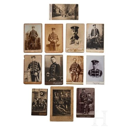 Fotografías de un húsar prusiano, con la marca del