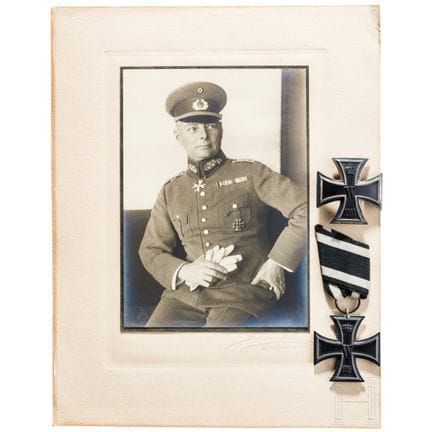 Une Croix de fer de 1914, 1re et 2e classes  
Chac