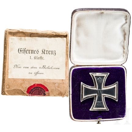 Une Croix de fer de 1914, 1re classe, dans son étu