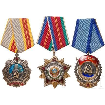 Trois décorations soviétiques, Union soviétique, à