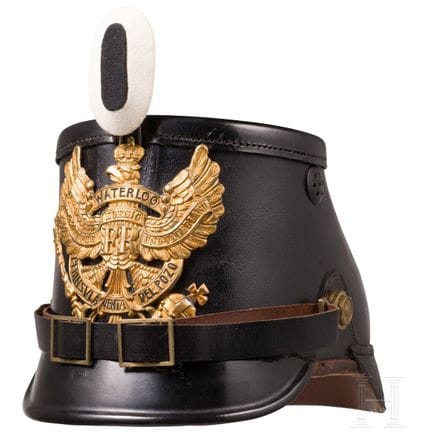 Uno shako M 1895/97 per i soldati semplici del 10°