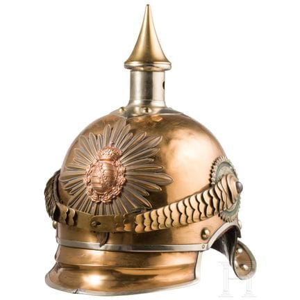A helmet M 1876 for enlisted men of the Guard Cava