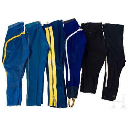 Six German cavalry trousers  
Meist für Dragoner u