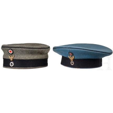 Two field caps for enlisted men in the 1st Branden