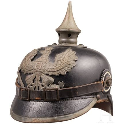 A helmet M 1915 for enlisted men of the line infan