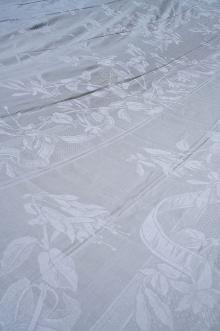 de chêne ; la nappe probablement recoupée est just