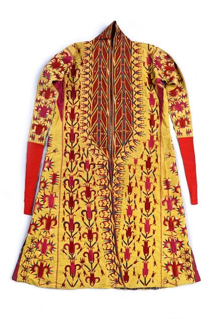 Manteau Chyrpy Tekke, Turkménistan, premier tiers 