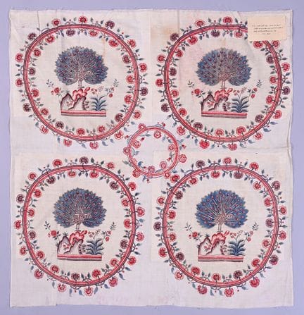 Partie de garnitures de fauteuils en indienne des 