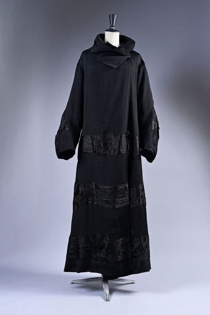 Manteau du soir, vers 1925, kimono en crêpe de soi