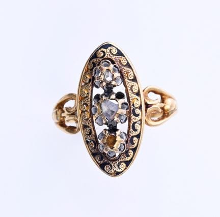 Navette-Ring aus 750er Gelbgold mit schwarzer Emai