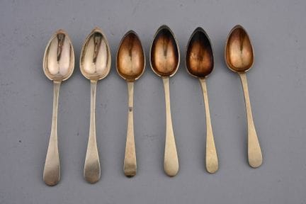 Set aus sechs Marmeladenlöffeln aus Vermeil 1. Fei