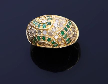 Kuppelförmiger Ring aus 14-karätigem Gold (585e), 