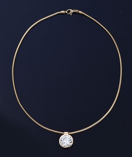 Halskette mit Anhänger aus 18 Karat Gold (750e), v