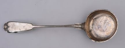 Silberne Schöpfkelle, 2. Feingehalt (800°/°°), im 