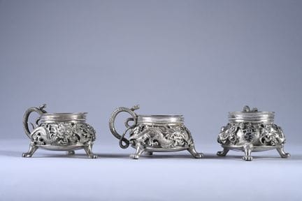 Drei chinesische Salzstreuer aus 800er Silber, die