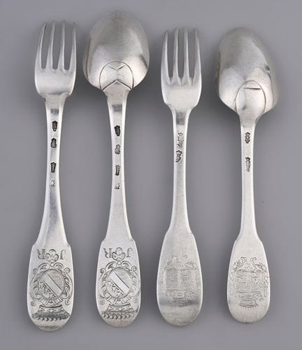 Zweiteiliges Silberbesteckset im „Uniplat“-Stil; d