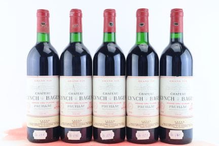 1988年林奇-巴吉酒庄
波亚克，列级庄
5瓶
E
酒标受损
酒塞因收藏家所有者的酒架而受损