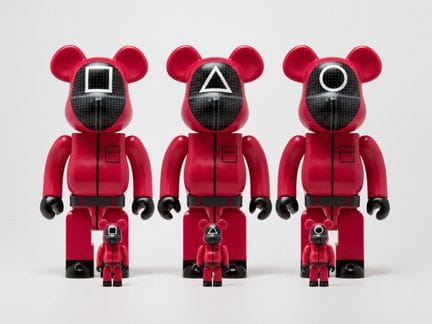 MEDICOM TOY.

BE@RBRICK « Squid Game Guard », 2022