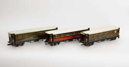 Set of three “Santa Fe” model passenger cars: PAYÁ