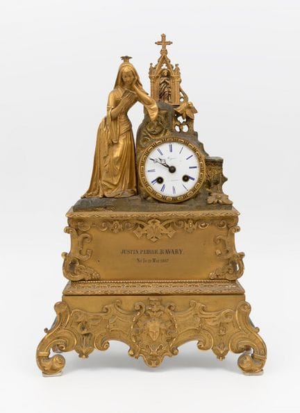 French clock Napoleon III, ca.1870-1880.

Gilt bro