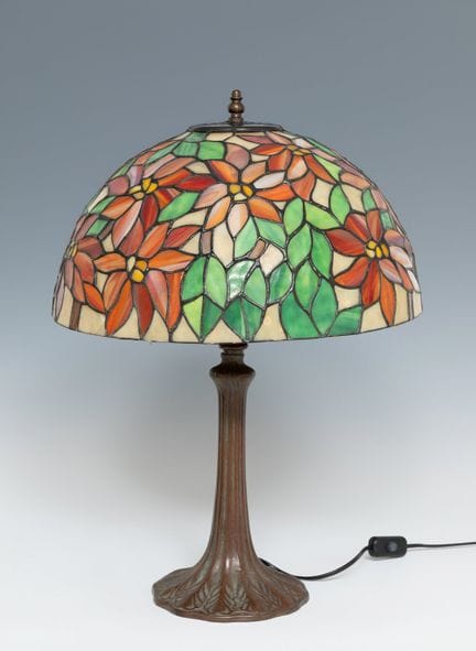 Table lamp Tifanny's style; 90s.

Leaded glass and