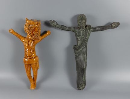 Set of two crucified Christs, 20th century.

One o