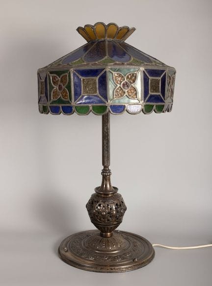 Lampada da tavolo, 1940–1950 circa.

Metallo argen