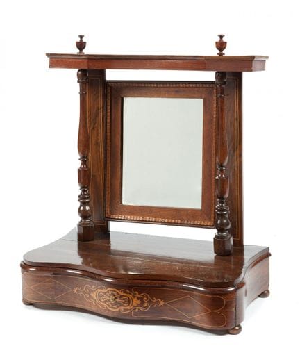 Fernandino-Frisiertisch. Spanien, um 1820.

Mahago