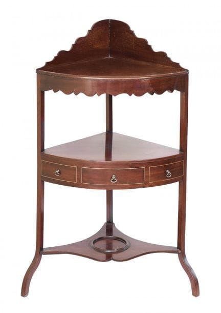 Corner cabinet. France, 19th century.

Made of mah
