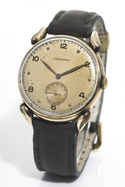 LONGINES. Suisse, fin des années 1940.

Montre-bra