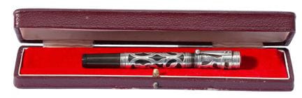 Stylo-plume WATERMAN 442, Ideal Paris.

Corps en r