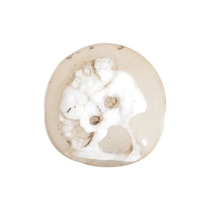 Roman cameo, 2nd–3rd centuries AD. 

Sardonyx.

Me
