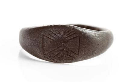 Roman ring, 2nd–4th centuries AD.

Silver.

Measur